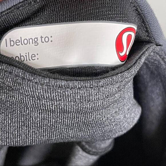 Lululemon Womens 4 Heather Gray Stripe Groove Crop Leggings Capri Yoga Workout - Picture 7 of 9